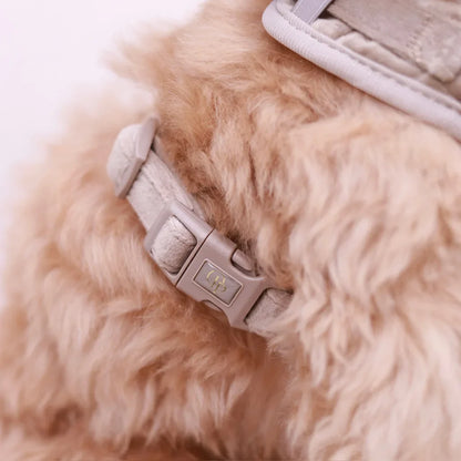 Druckfreies Hundegeschirr aus Samt – Beige