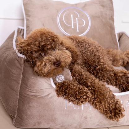 Hundebett aus Samt – Beige